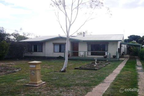 28 Market St, Minyip, VIC 3392