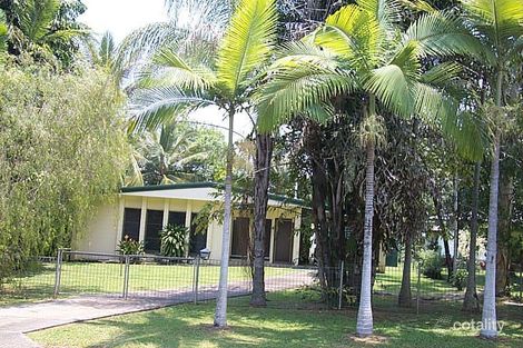 8 Ivy Cl, Mooroobool, QLD 4870