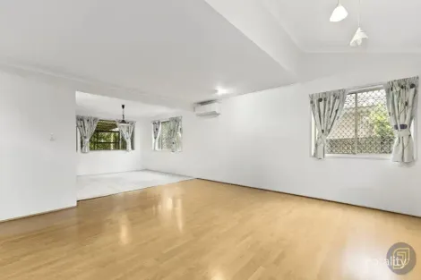 Property photo of 20 Allira Crescent Carseldine QLD 4034