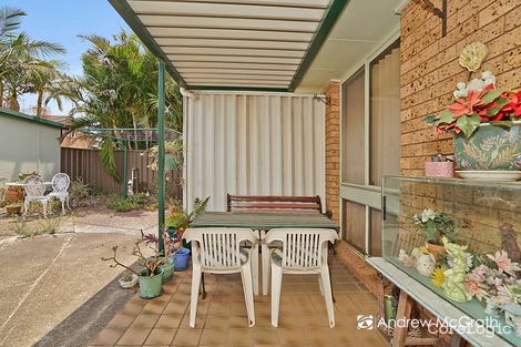 Property photo of 31 Cabbage Tree Palm Crescent Pelican NSW 2281