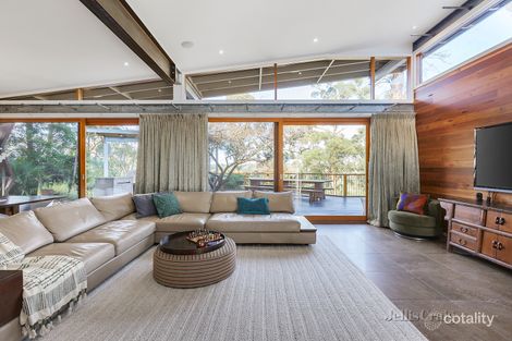 Property photo of 6 Kent Hughes Road Eltham VIC 3095