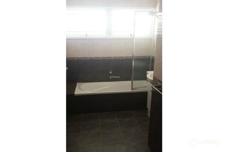 Property photo of 115 Dewar Terrace Sherwood QLD 4075