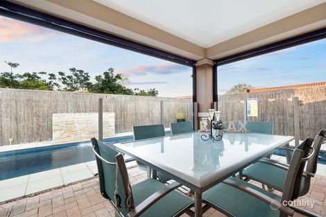 Property photo of 8 Dorval Close Mansfield QLD 4122