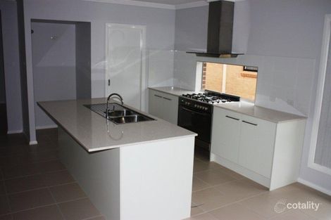 Property photo of 23 Pioneer Drive Carnes Hill NSW 2171