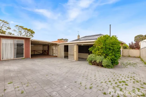 9 Hitchcock St, St James, WA 6102