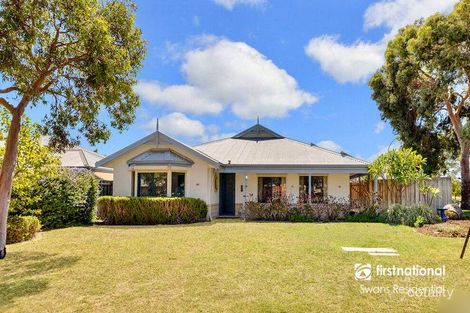 Property photo of 31 Anna Plains Circle Ellenbrook WA 6069