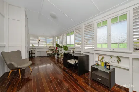 Property photo of 21 Shaw Street West End QLD 4810