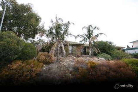 24 Caswell Dr, Hallett Cove, SA 5158