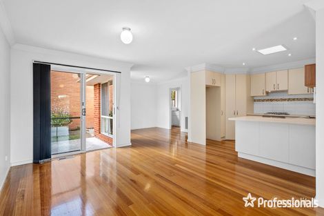 Property photo of 9 Highland Crescent Mooroolbark VIC 3138
