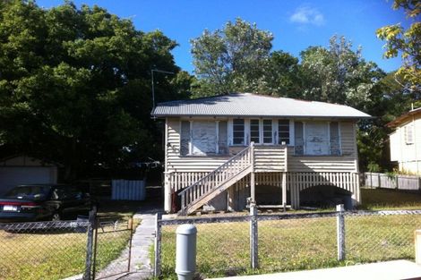 Property photo of 142 Selina Street Wynnum QLD 4178