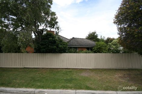 291 Roslyn Rd, Highton, VIC 3216