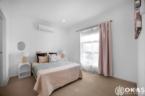 Property photo of 17 Munoz Walk Wyndham Vale VIC 3024