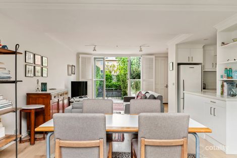 Property photo of 2/14 Woorigoleen Road Toorak VIC 3142