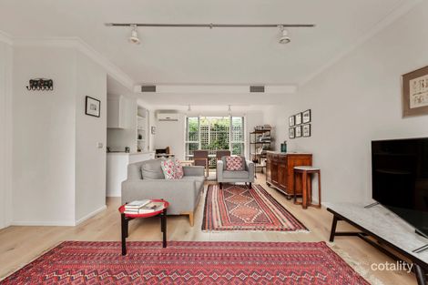 Property photo of 2/14 Woorigoleen Road Toorak VIC 3142