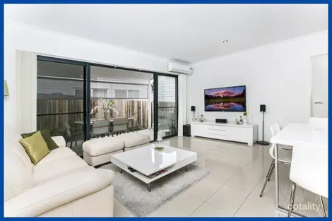 Property photo of 8/47 Franklin Street Annerley QLD 4103