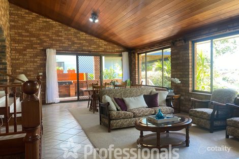 Property photo of 8 Belton Way Forster NSW 2428