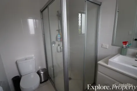 Property photo of 18 Kennys Road Marian QLD 4753