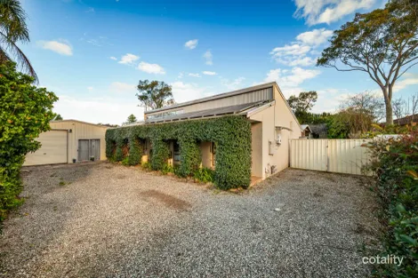 Property photo of 24 Mentha Place Macquarie Fields NSW 2564