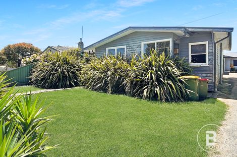 35 Charlotte St, Sebastopol, VIC 3356