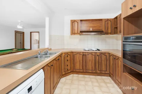 Property photo of 40 Fairweather Avenue Loxton SA 5333