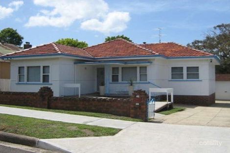 46 Park Rd, Woonona, NSW 2517