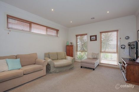Property photo of 149 The Lakes Boulevard South Morang VIC 3752