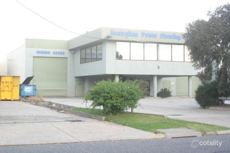 9 Century Dr, Braeside, VIC 3195