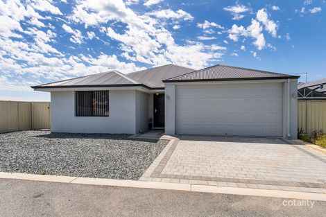 Property photo of 8 Nolan Lane Dawesville WA 6211