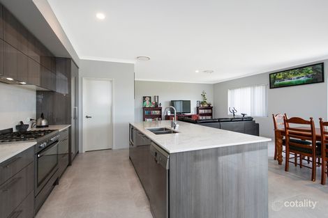 Property photo of 8 Nolan Lane Dawesville WA 6211