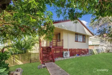 2 Carron St, West Gladstone, QLD 4680