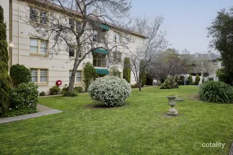 Property photo of 12/22 Charnwood Crescent St Kilda VIC 3182