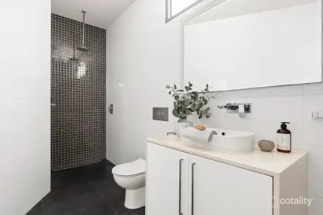 Property photo of 68 Brunning Street Balaclava VIC 3183