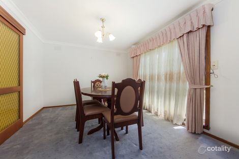 Property photo of 15 Swansea Parade St Albans VIC 3021