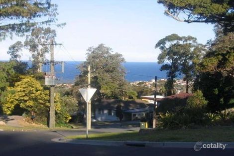 Property photo of 2 Jaraga Circuit Thirroul NSW 2515