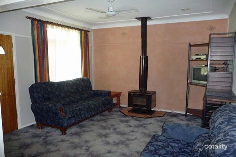 Property photo of 2 Dulcie Street Seven Hills NSW 2147