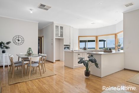 Property photo of 52 Horseshoe Drive Woodcroft SA 5162