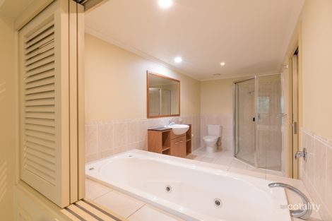 Property photo of 5/5-7 Arlington Esplanade Clifton Beach QLD 4879