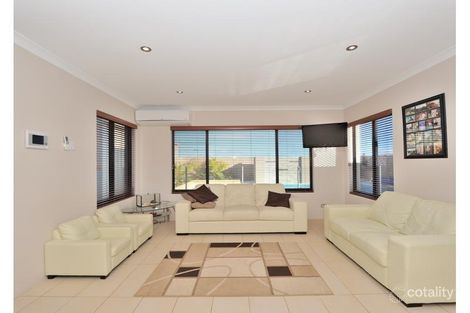 Property photo of 5 Lady Stirling Parade Madora Bay WA 6210