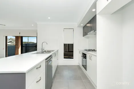 Property photo of 9 Gum Tree Way Medowie NSW 2318