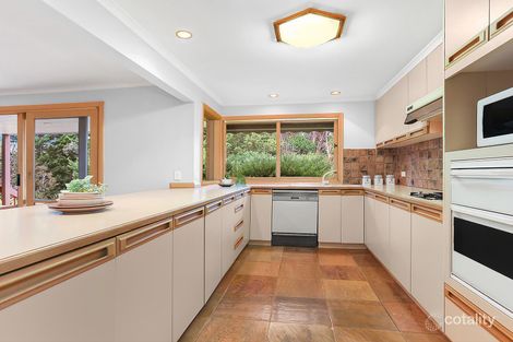 Property photo of 11 Eliza Close Warranwood VIC 3134