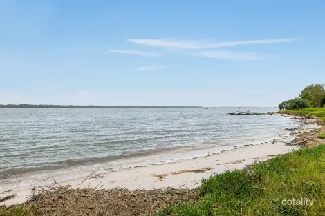 Property photo of 82 Esplanade Toorbul QLD 4510