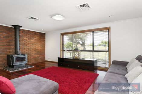 Property photo of 73 Barbara Crescent Avondale Heights VIC 3034
