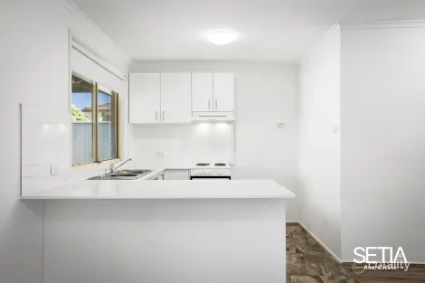 Property photo of 47 Southee Circuit Oakhurst NSW 2761