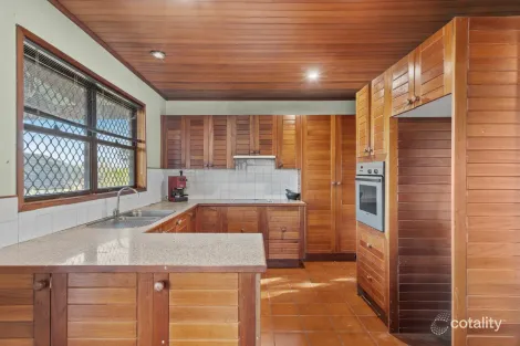 Property photo of 21 Nile Street Riverview QLD 4303