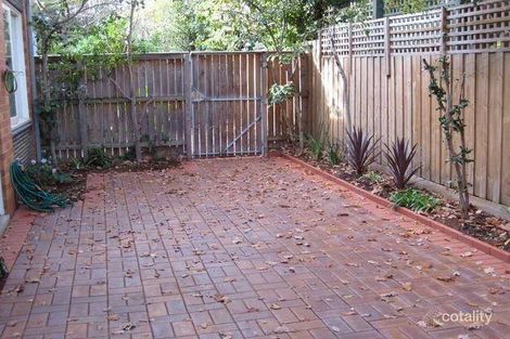 Property photo of 2/28 Ferncroft Avenue Malvern East VIC 3145