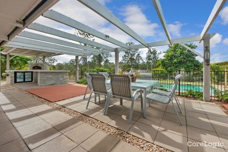 61 Camp Mountain Rd, Camp Mountain, QLD 4520