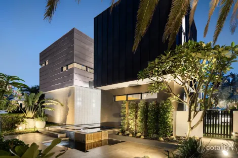 20 BAL HARBOUR, BROADBEACH WATERS, QLD 4218