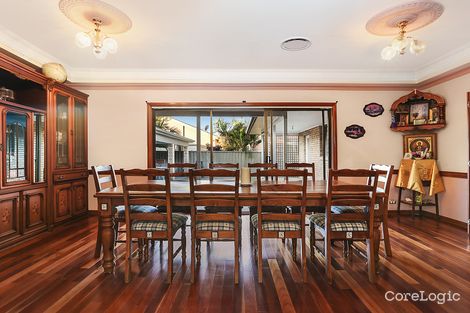 Property photo of 11 Gouda Close Abbotsbury NSW 2176