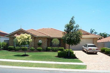 Property photo of 67 Fallbrook Avenue Woodvale WA 6026