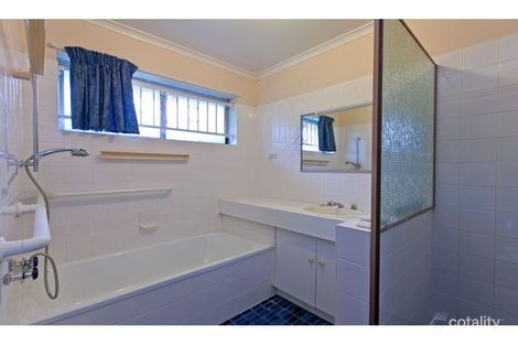 Property photo of 20 Malling Street Birkdale QLD 4159